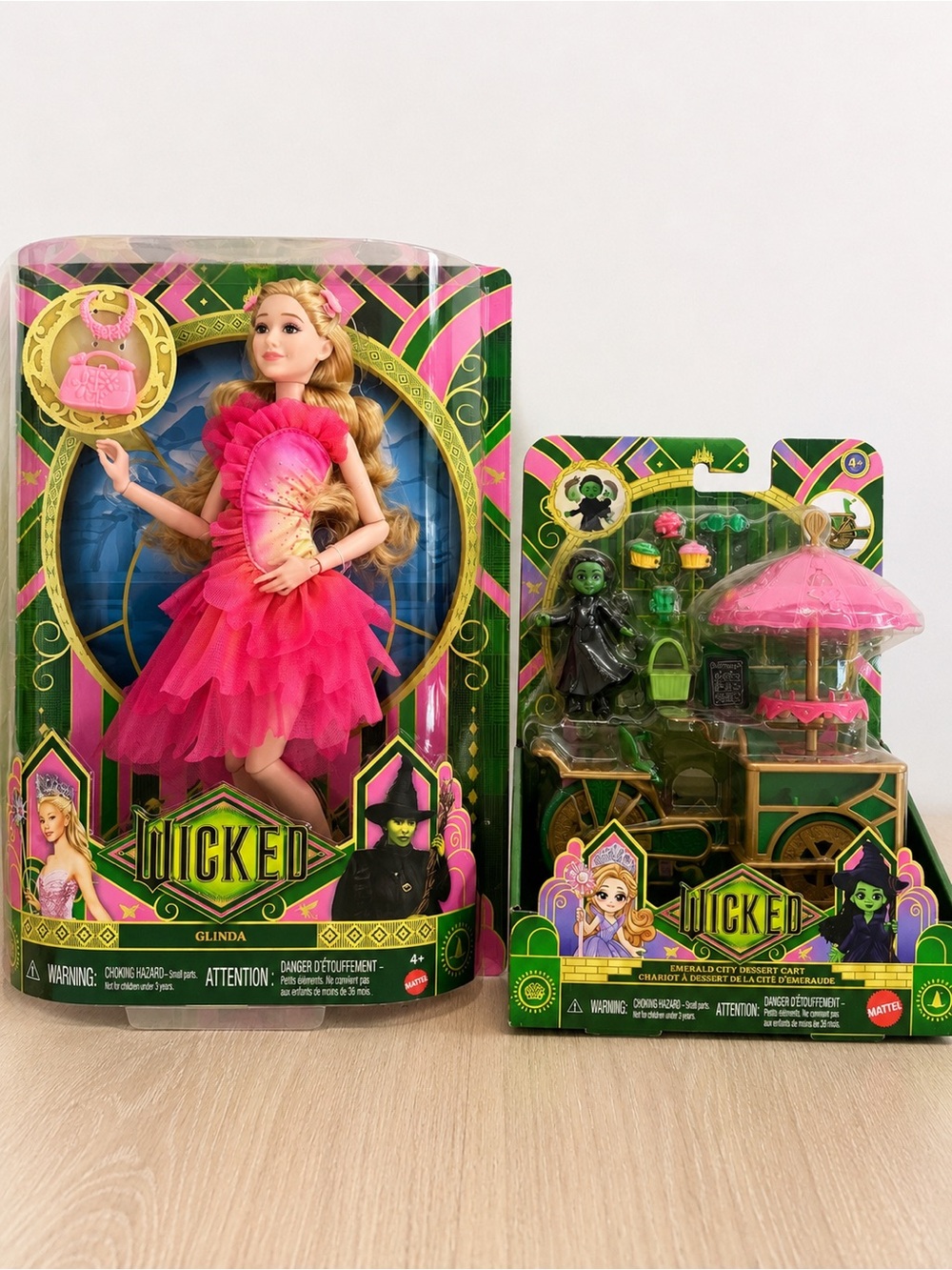 Mattel Wicked Glinda Doll with Emerald City Dessert Cart Playset - Pink